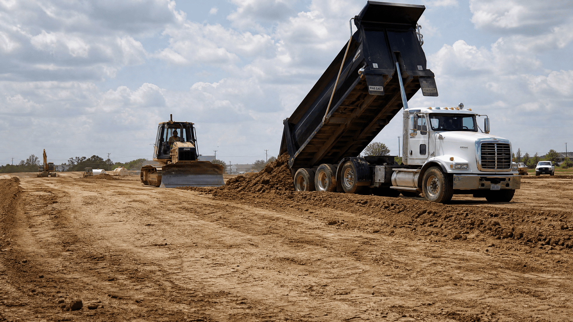 Dump Truck Hauling in Bulverde