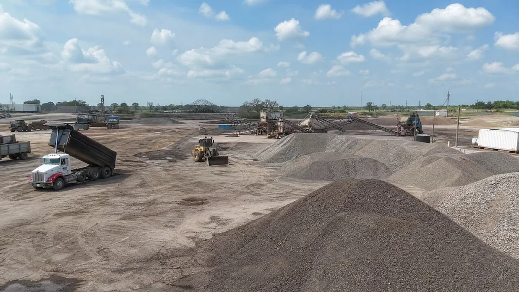 Gravel pit